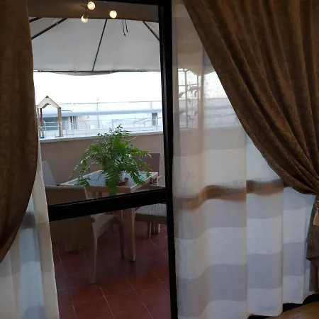 Apartamento Al Lado Aeropuerto Sur Apartament *