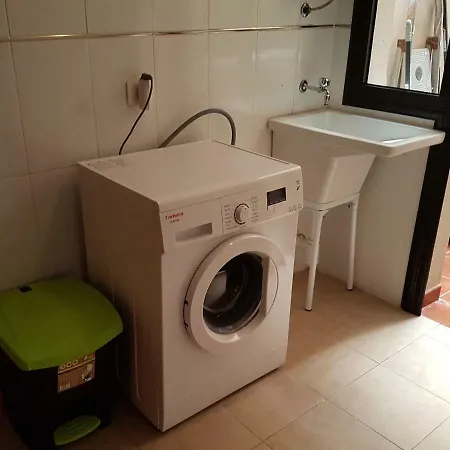 Apartamento Al Lado Aeropuerto Sur Apartmán