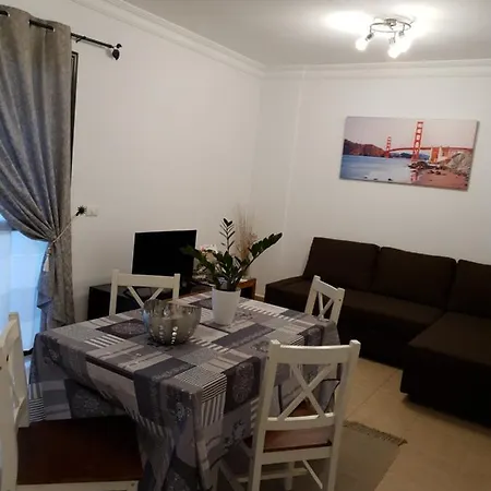 Apartamento Al Lado Aeropuerto Sur